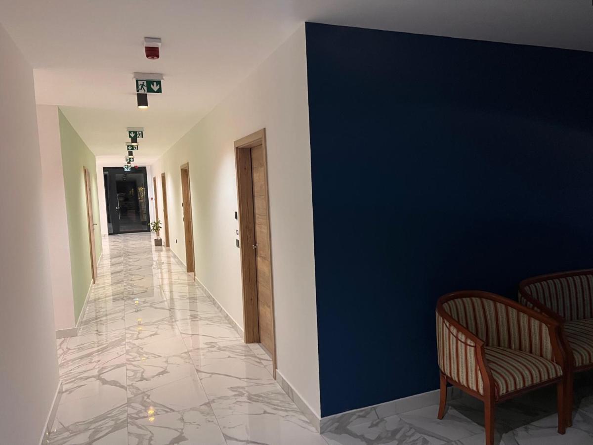 Hotel Millenium Deluxe Selce Exterior photo