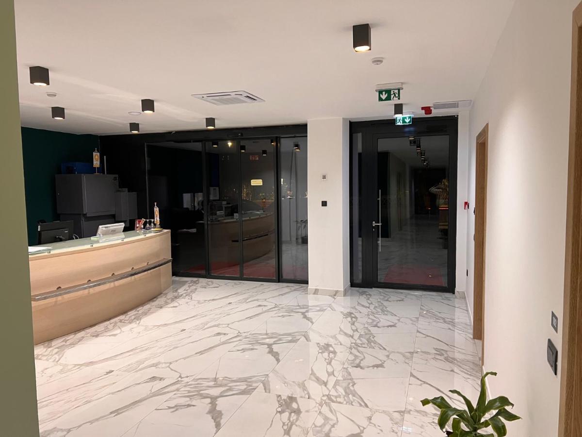 Hotel Millenium Deluxe Selce Exterior photo